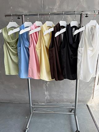 Blusa acetin gola Bota